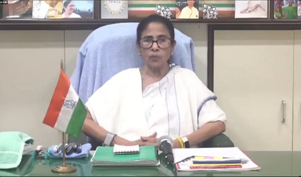 राजनीतिक संन्यास: ममता बनर्जी ने कहा, बीजेपी को पूरी तरह हाशिए पर धकेलने तक नहीं रुकूंगी