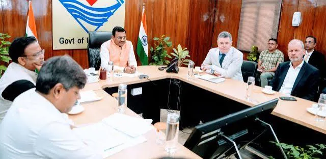 विकास रणनीति पर चर्चा: उत्तराखंड के मुख्य सचिव से मिले विश्व बैंक के एमडी