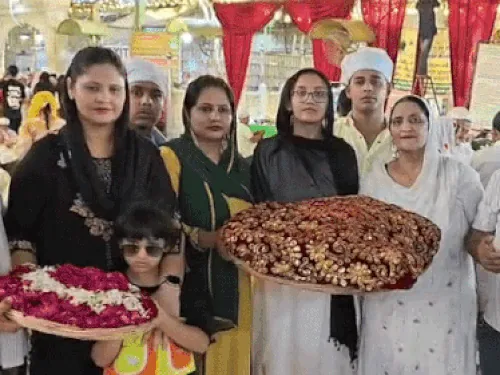 अनोखी उपलब्धि: रोबोफेस्ट वर्ल्ड चैंपियन इनाया खान ने अजमेर दरगाह पहुंचकर की जियारत