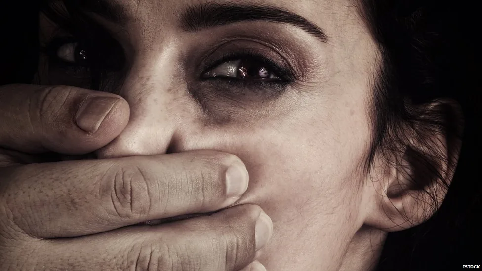 खौफनाक वारदात: पसंद के लड़के से शादी करना चाह रही थी नाबालिग बेटी, मां और मामा ने दुपट्टे से घोंटकर की हत्या