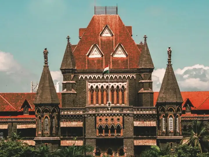 अदालत का फैसला: पेट्रोल बम का वीडियो रखना मात्र से अपराध साबित नहीं होता, बॉम्बे हाईकोर्ट ने दी PFI से जुड़े आरोपी को राहत