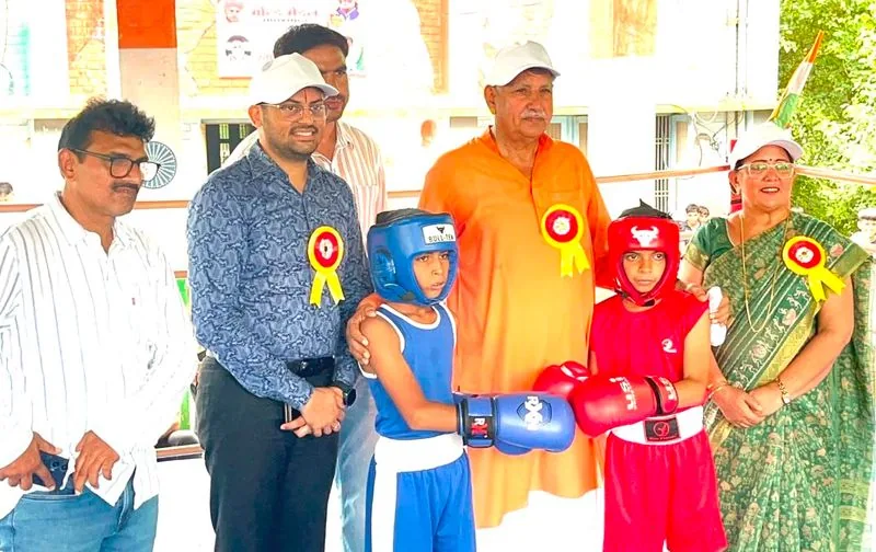 बड़ी दुविधा: खेल प्रतियोगिता और शिक्षक सम्मेलन के एक साथ आयोजन से शारीरिक शिक्षक परेशान