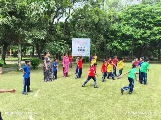 खेलकूद और अनुशासन से गूंजे स्कूल परिसर: राष्ट्रीय खेल दिवस का शानदार आयोजन मैदानों पर उमड़े छात्र-प्रतिभागी, खेल संस्कृति को बढ़ावा देने के लिए मिले प्रेरणादायक संदेश