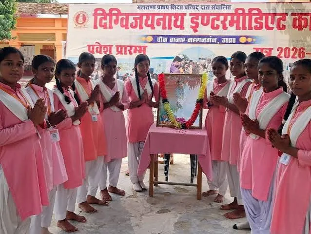 खेल दिवस उत्सव: दिग्विजयनाथ कॉलेज में मेजर ध्यानचंद को किया गया याद