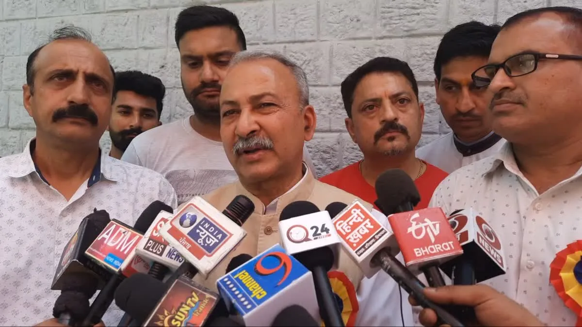 राजनीतिक अपडेट: मुख्यमंत्री के राजनीतिक सलाहकार सुनील शर्मा बिट्टू और हमीरपुर जिला समाचार