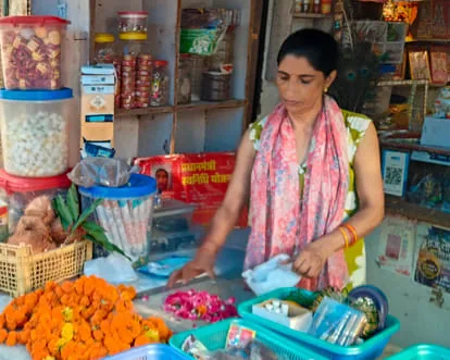 आत्मनिर्भरता की अनूठी मिसाल: गाजियाबाद की बबीता के हौसले की कहानी प्रधानमंत्री ने दुनिया के सामने रखी