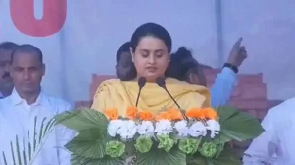 बड़ी चूक: खेल मंत्री श्रेयसी सिंह ने बापू को बता दिया राष्ट्रपति महात्मा