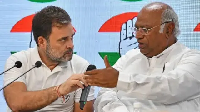 शुद्धिकरण विवाद: राहुल गांधी ने खड़गे की रैली के बाद उठाए गंभीर सवाल, पूछा क्यों नहीं दर्ज हुई एफआईआर