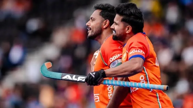अनोखा समीकरण: दो हार और शून्य अंक के बावजूद सेमीफाइनल में जा सकती है टीम इंडिया