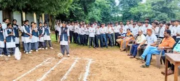 खेल उत्सव का आगाज: पीएनडी जैन उच्च विद्यालय ईसरी में छात्रों ने दिखाया दम