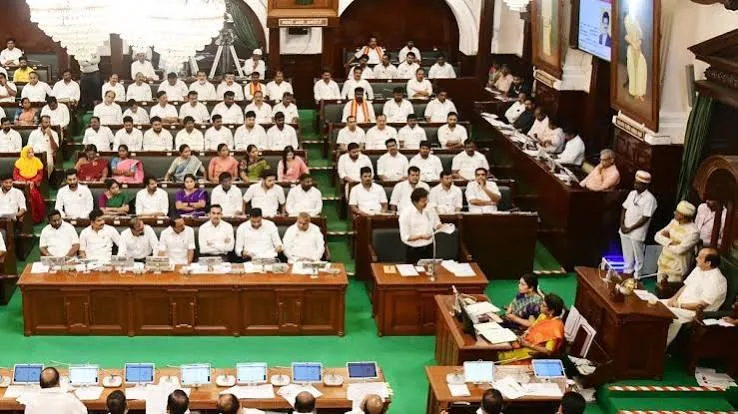 संसद में ऐतिहासिक प्रस्ताव: तमिलनाडु विधानसभा ने लोकसभा सीटें 543 पर स्थिर रखने और 33 प्रतिशत महिला आरक्षण का किया समर्थन