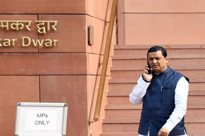 राजनीतिक समीकरण: उत्तराखंड के कारण अपने पद पर बने रह गए बलूनी