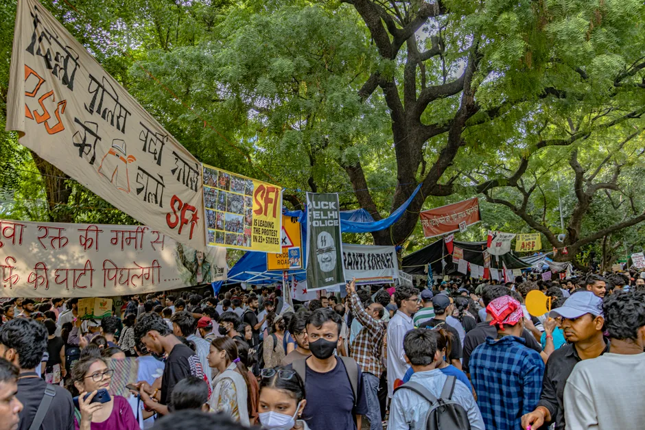 राजनीतिक बदलाव: भारत के Gen Z ने पूरी तरह बदल दिया राजनीतिक दलों का एजेंडा