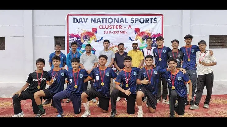 शानदार प्रदर्शन: डीएवी जोनल स्पोर्ट्स प्रतियोगिता में बुंडू की टीम ने दो वर्गों में जीता खिताब
