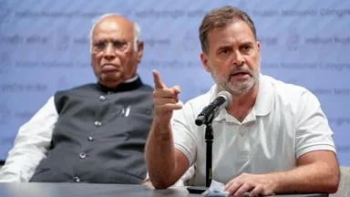 राजनीतिक विवाद: मल्लिकार्जुन खड़गे को इंसाफ मिले और उत्तराखंड में शुद्धिकरण की घटना के खिलाफ दर्ज हो FIR, बोले राहुल गांधी