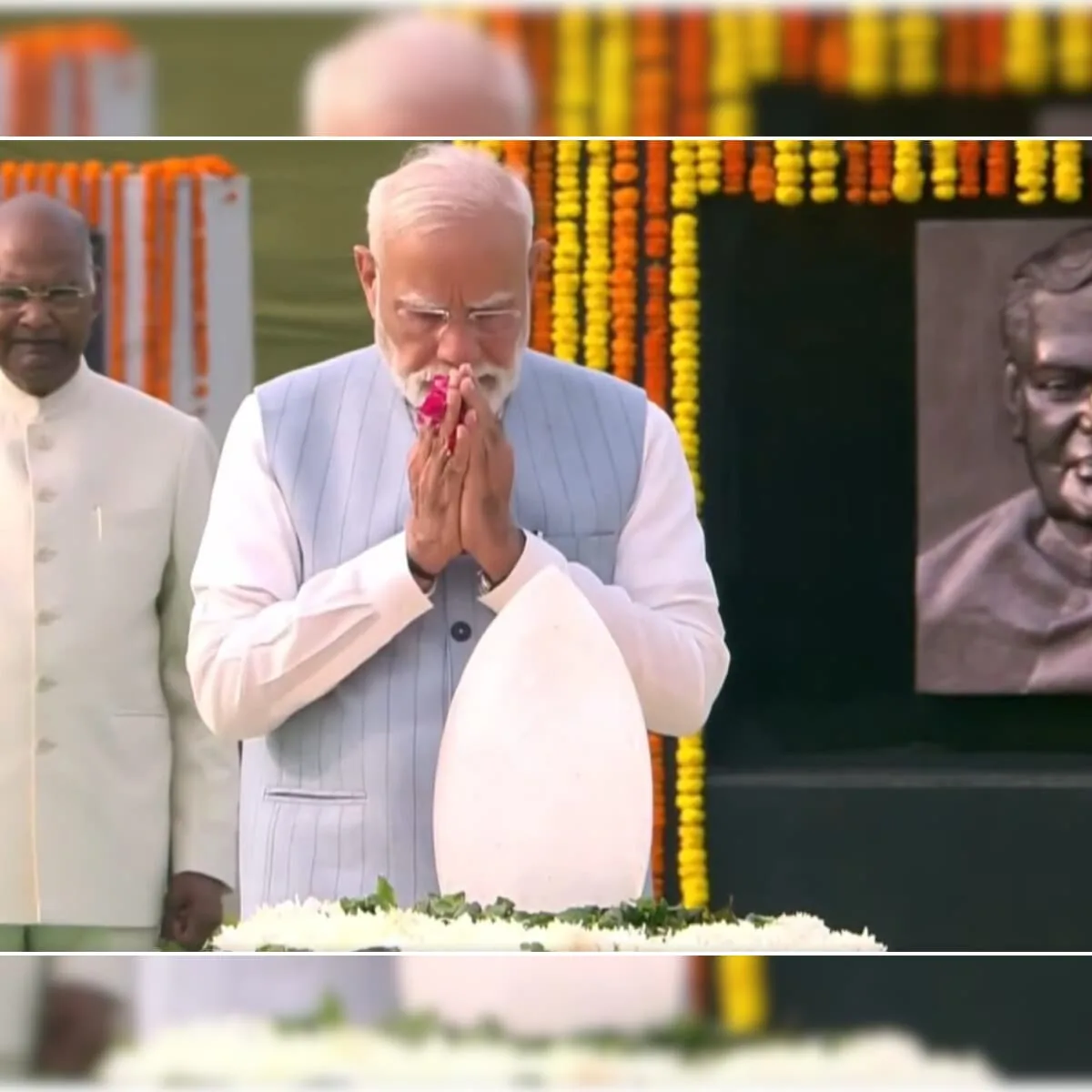 श्रद्धांजलि सभा: प्रधानमंत्री नरेंद्र मोदी ने पूर्व प्रधानमंत्री अटल बिहारी वाजपेयी को उनकी पुण्यतिथि पर किया याद