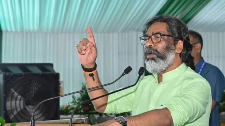मौसम और प्रशासनिक कार्रवाई: झारखंड में 44 परीक्षाएं रद्द, भारी बारिश का अलर्ट और सत्येंद्र जैन गिरफ्तार