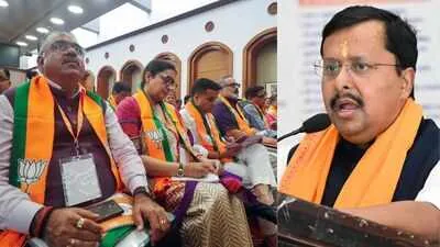 युवाओं पर दांव: बीजेपी की सीधी संवाद योजना और राहुल के छात्र कार्यक्रम से सियासी सरगर्मी