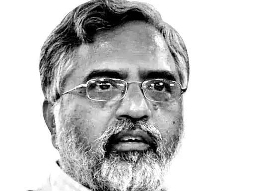 बदलाव बनाम चुनाव: प्रियदर्शन के नए कॉलम ने छेड़ी बड़ी बहस