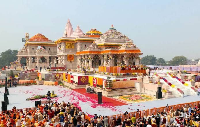 अयोध्या में आज अहम बैठक, राम मंदिर ट्रस्ट को मिल सकता है पहला CEO