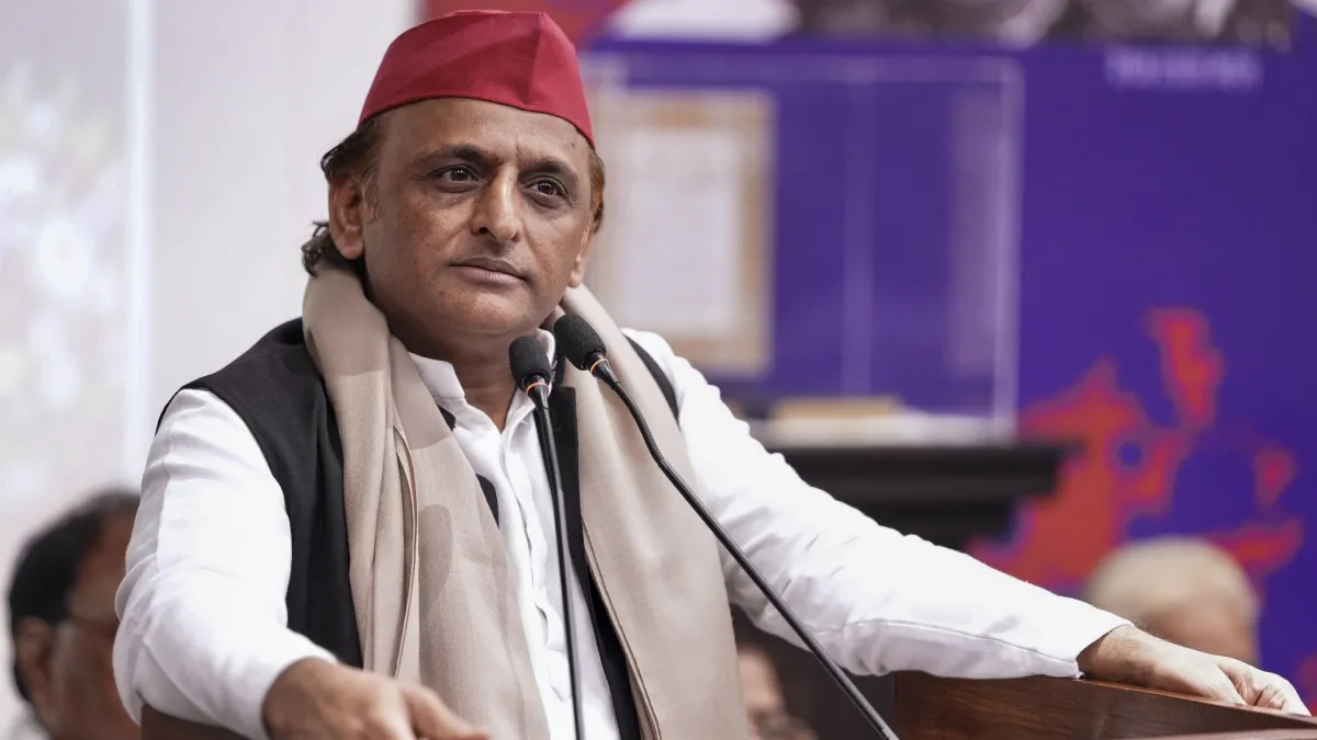 अखिलेश यादव का बड़ा ऐलान, सपा सरकार बनी तो लागू होगी ओल्ड पेंशन स्कीम