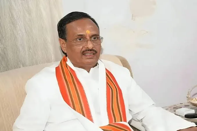 बड़ा प्रशासनिक फेरबदल: यूपी के पूर्व उपमुख्यमंत्री दिनेश शर्मा बने अंडमान निकोबार के उपराज्यपाल