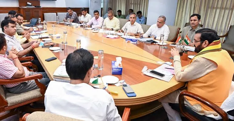 व्यापार और कृषि अपडेट: मर्चेंट्स व इंडियन चैंबर को नए अध्यक्ष मिले और हरियाणा में बाजरे का न्यूनतम समर्थन मूल्य बढ़कर 2900 रुपये प्रति क्विंटल हुआ