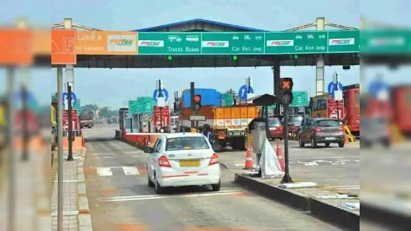 तकनीकी कार्रवाई: एसटीएफ ने इटौंजा टोल प्लाजा का सर्वर कब्जे में लिया