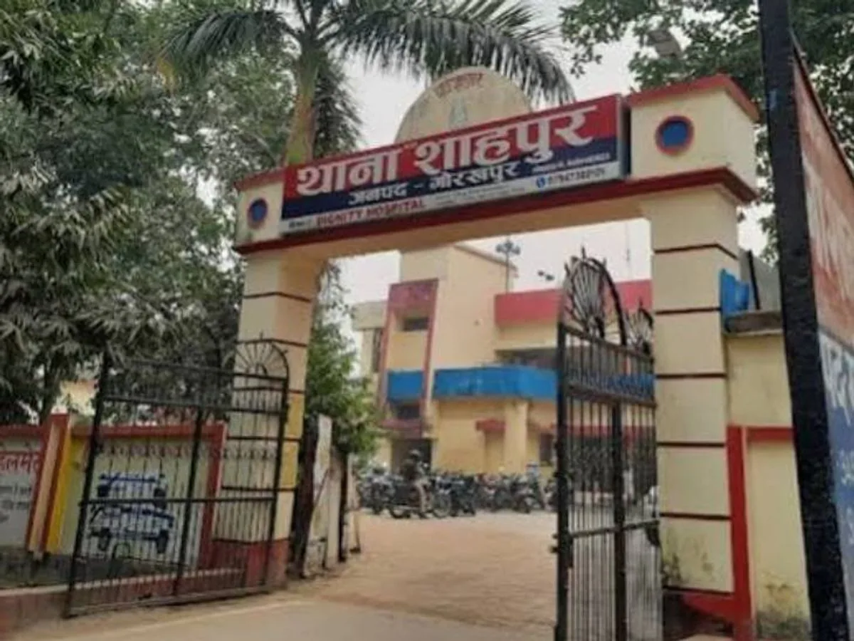 म्यूल खाता धोखाधड़ी: गोरखपुर में 40 लाख निकालने के मामले में पांच पर प्राथमिकी दर्ज