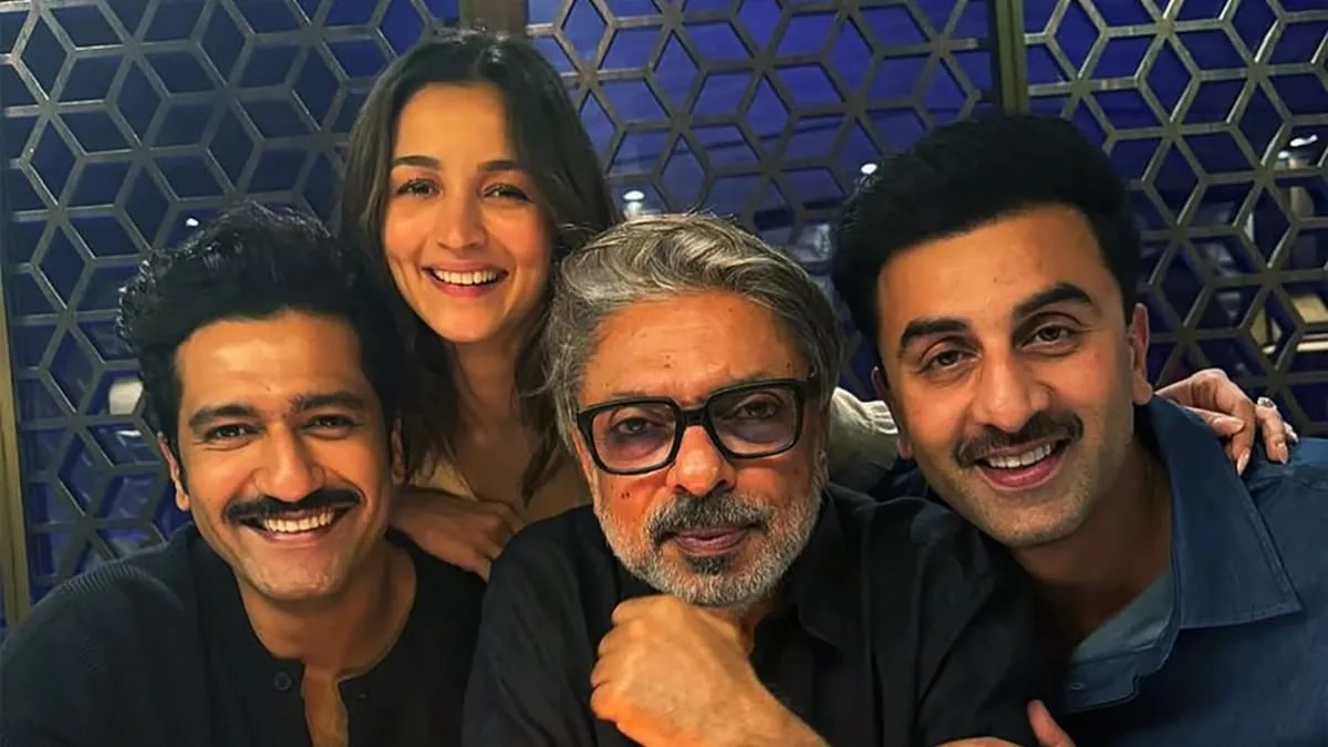 फिल्म अपडेट: 'रामायण' के साथ रिलीज होगा 'लव एंड वॉर' का टीजर, सामने आई तारीख बदलने की असली वजह