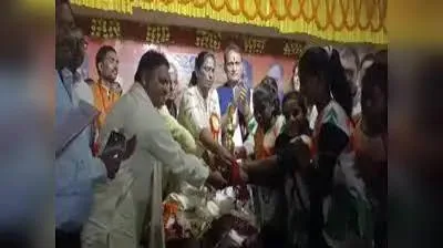 खेल महोत्सव: शानदार खेल प्रतियोगिताओं के बाद विजेताओं को किया गया सम्मानित