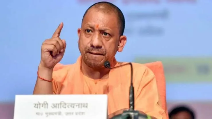 सोशल मीडिया की सच्चाई: मुख्यमंत्री योगी आदित्यनाथ ने गोरखपुर में कही बड़ी बात