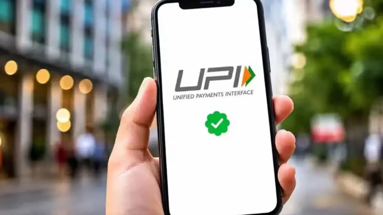 डिजिटल भुगतान की तस्वीर: उत्तर प्रदेश के कुल यूपीआई लेनदेन का एक तिहाई हिस्सा सिर्फ तीन जिलों से