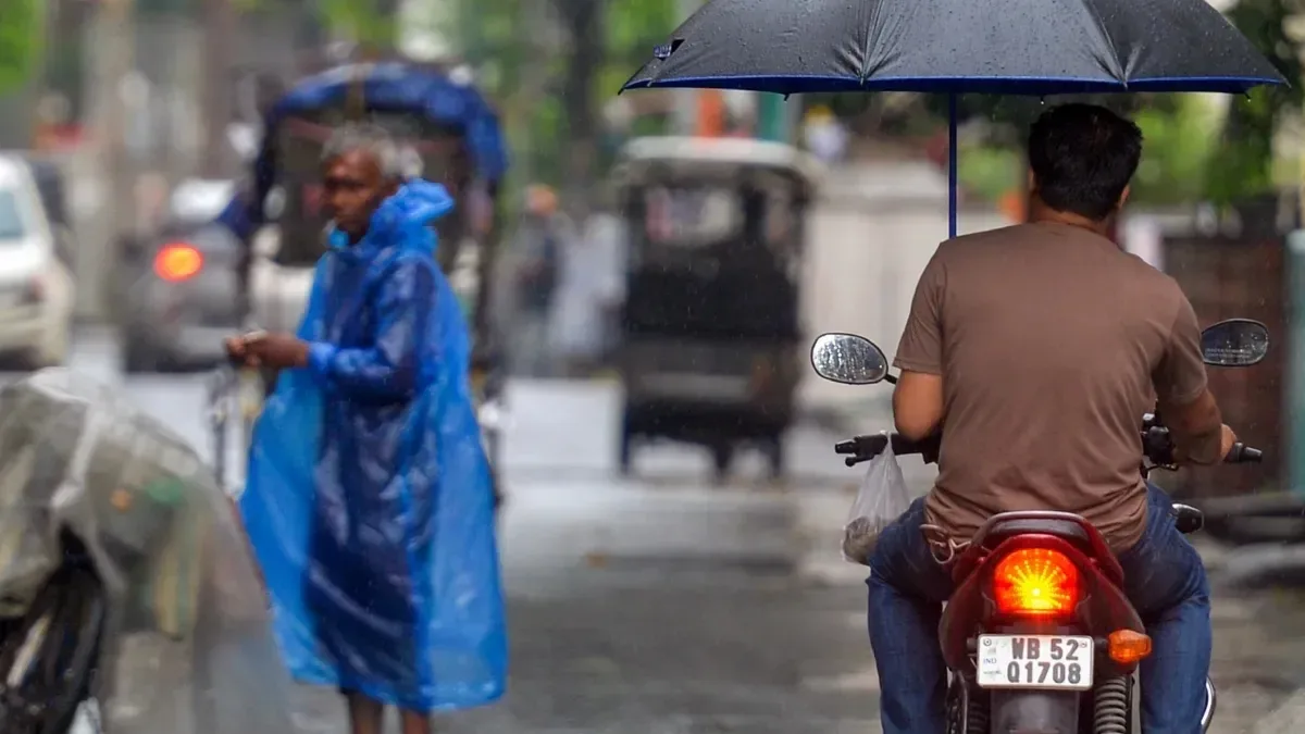 भारी बारिश का अलर्ट: दिल्ली, उत्तर प्रदेश और बिहार समेत कई राज्यों में मौसम विभाग की चेतावनी
