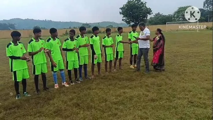 शानदार प्रदर्शन: सिमडेगा के बांसजोर में खेलो झारखंड प्रतियोगिता का आयोजन, खिलाड़ियों ने दिखाया दमखम