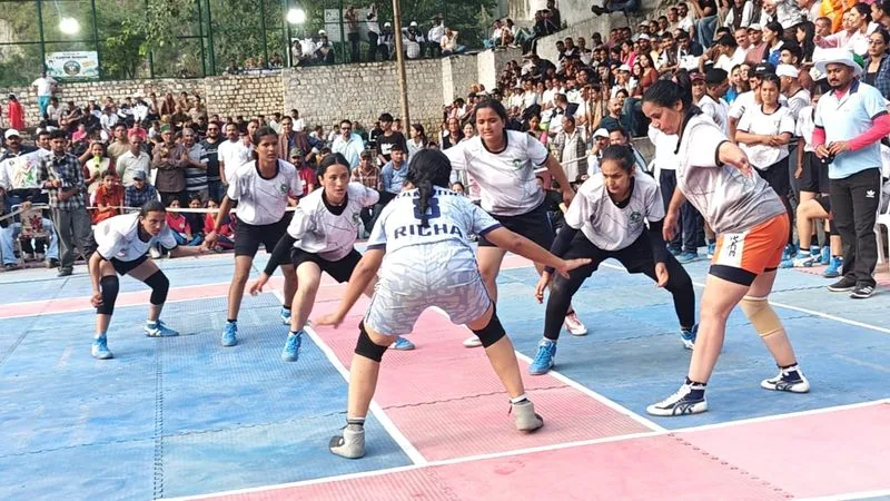 शानदार प्रदर्शन: रामपुर वन विभाग और हमीरपुर ने राज्य खेल प्रतियोगिताओं में मारी बाजी