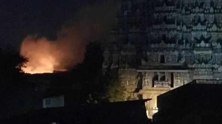 भीषण हादसा: मदुरै में मीनाक्षी अम्मन मंदिर के पास सिनेमा हॉल में लगी आग