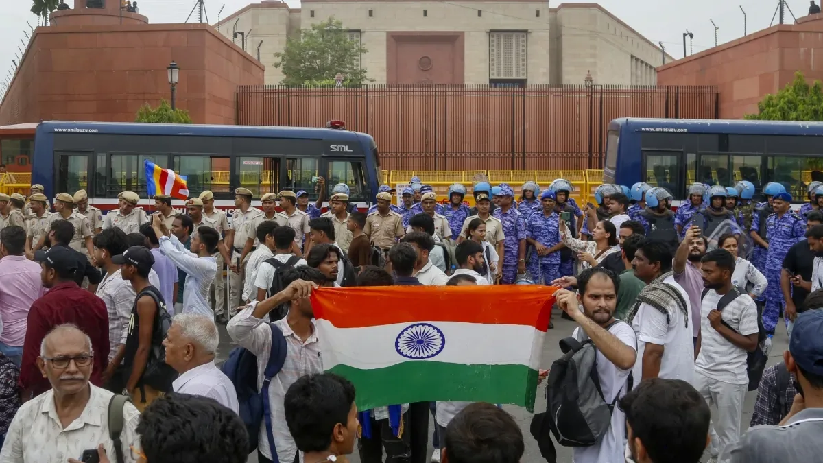तीखी प्रतिक्रिया: सौरव दास ने दिल्ली पुलिस की कार्यप्रणाली पर उठाए गंभीर सवाल