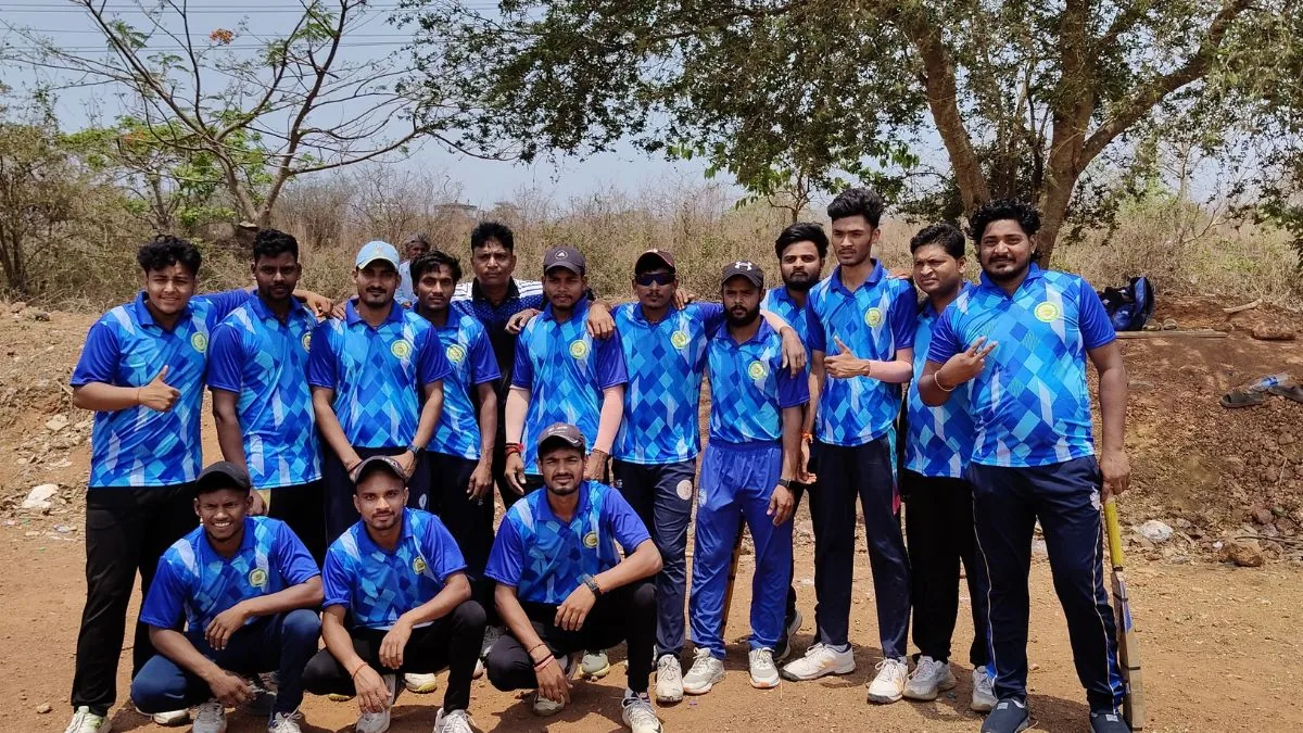 शानदार उपलब्धि: ऑल इंडिया टेनिस बॉल क्रिकेट टूर्नामेंट के लिए पांच खिलाड़ियों का चयन