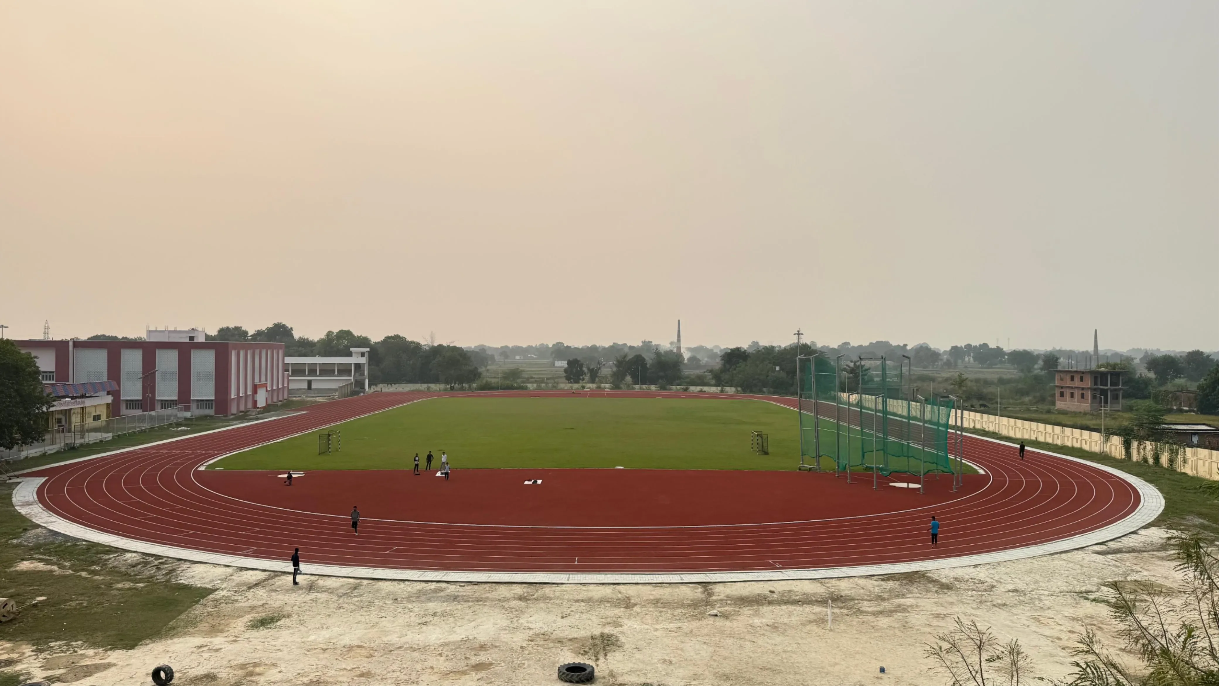 खेल जगत में बड़ी सौगात: जौनपुर में जल्द बनेगा नया स्पोर्ट्स कॉलेज, खिलाड़ियों को नहीं छोड़ना पड़ेगा शहर