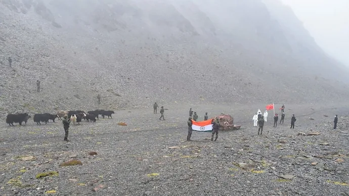 कूटनीतिक बदलाव: वास्तविक नियंत्रण रेखा पर ड्रैगन ने घटाई फौज और कश्मीर घाटी में थमी पत्थरबाजी