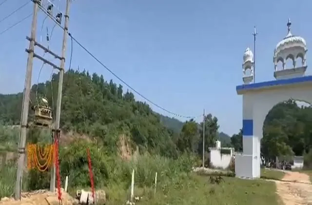 बड़ी उपलब्धि: यमुनानगर के लोहगढ़ साहिब में बिजली पहुंचने पर स्थानीय लोगों में जगी खुशी की लहर