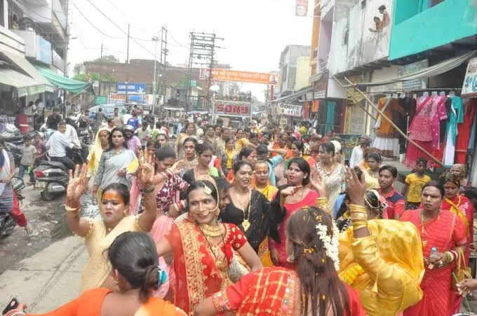 किन्नर सम्मेलन: अलीगढ़ में देशभर के गुरुओं का जमावड़ा, 8 सितंबर तक चलेगा आयोजन