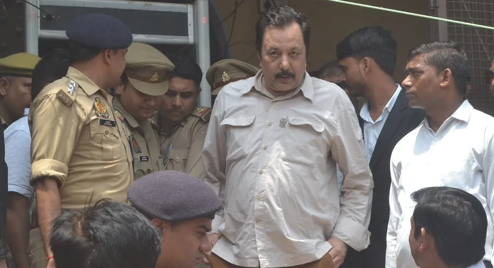 कानपुर रंगदारी मामला: अखिलेश की रिहाई का रास्ता साफ, वादी सुरेश पाल पर आ सकती है बड़ी मुसीबत