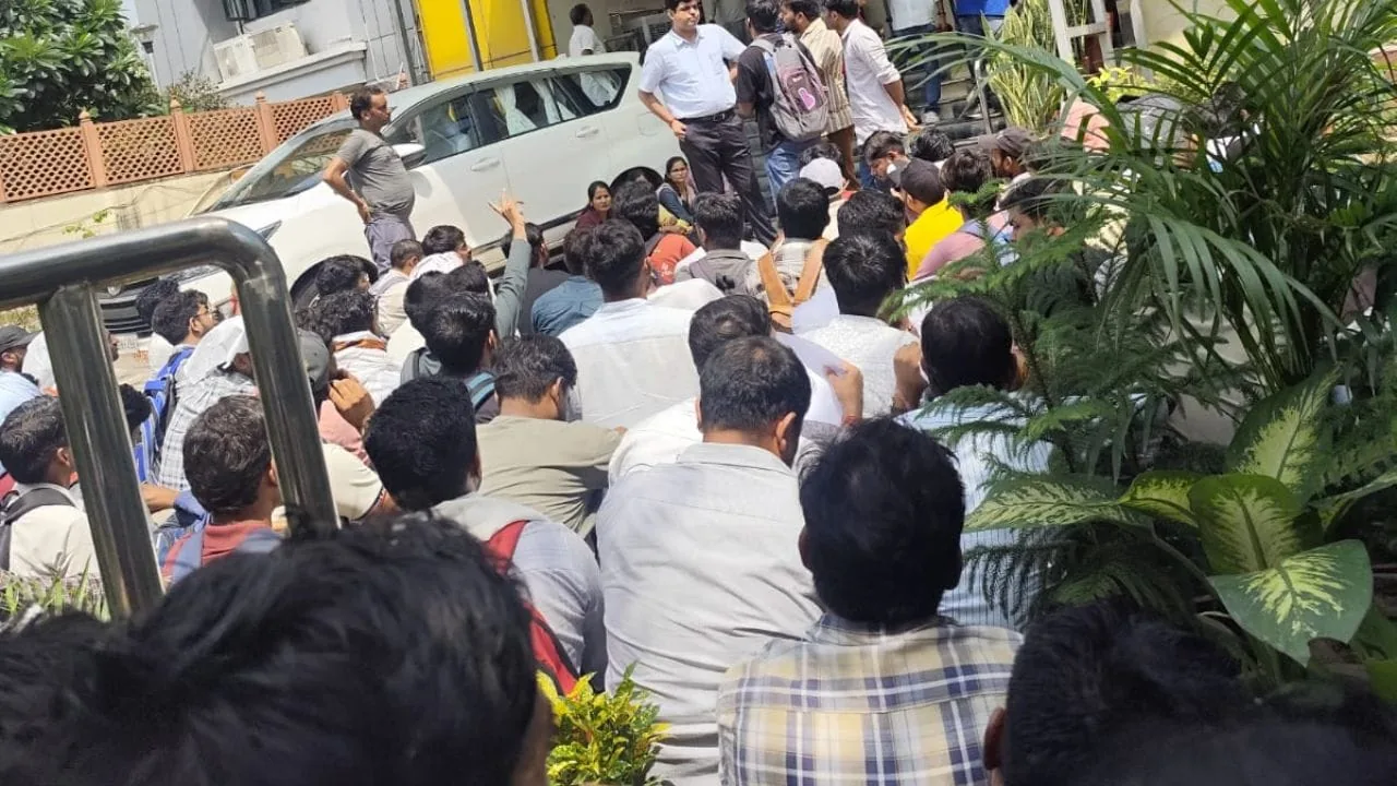 डिग्री का अपमान: बीटेक धारकों को बनाया रसोइया और चौकीदार, जयपुर में भारी प्रदर्शन