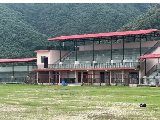 खेलों को बढ़ावा: खिर्सू में पांच करोड़ की लागत से बन रहा आधुनिक स्टेडियम