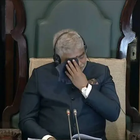विधानसभा में हंगामा: तेलंगाना के स्पीकर गड्डम प्रसाद सदन में फफककर रो पड़े