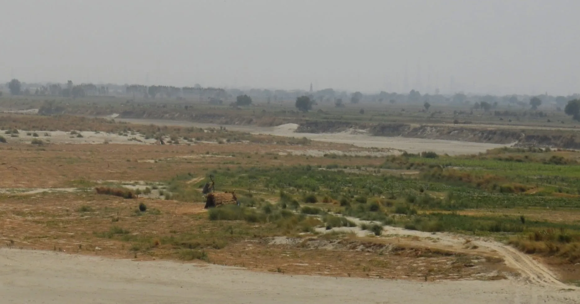 रिकॉर्ड गायब: उत्तराखंड में खतौनी दस्तावेज गायब होने पर आयोग ने कड़ा रुख अपनाया