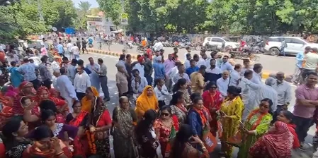 राजनीतिक संग्राम: राजस्थान के निकाय चुनावों में बीजेपी की स्टार पावर बनाम कांग्रेस का स्थानीय संपर्क