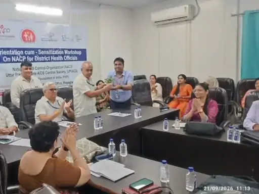स्वास्थ्य कार्यशाला: प्रयागराज में एनएसीपी के तहत अधिकारियों को दी गई प्रभावी क्रियान्वयन की जानकारी